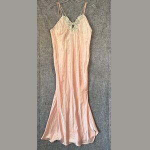 Vintage‎ Cira Tom Bezduda Satin Lace Nightgown Lingerie Size Small Pink Bridal